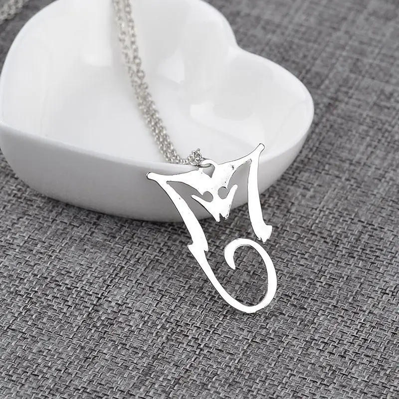 Necklace of International Supe - Anime Pendant Necklace 评论和价格