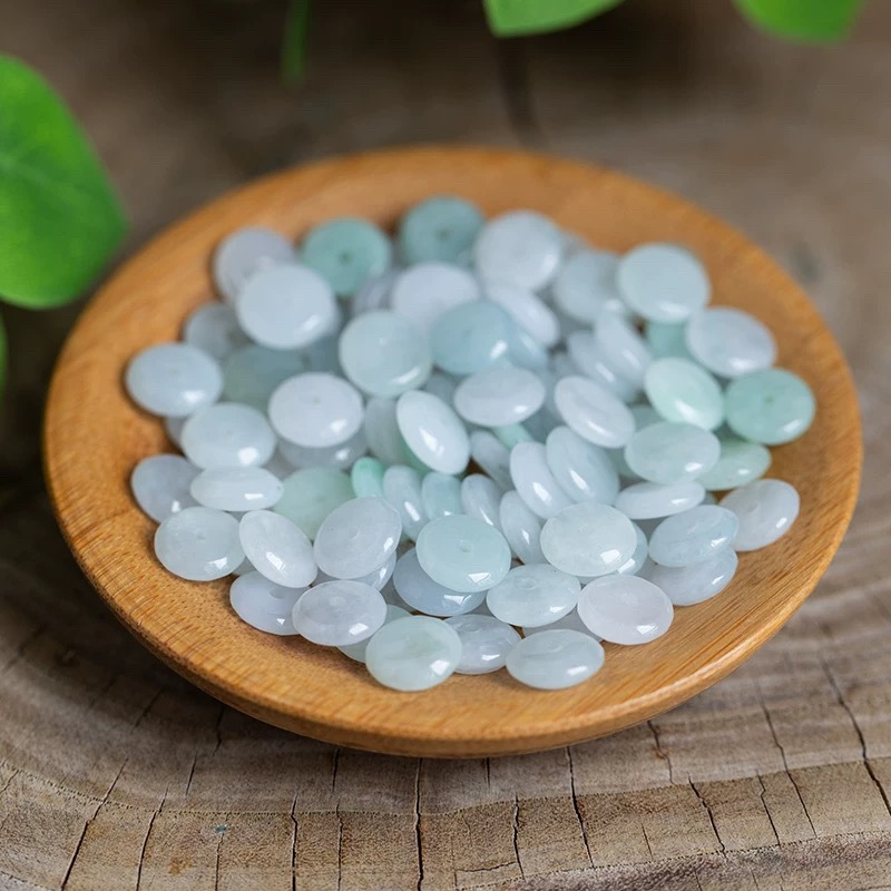 10pcs Natural Emerald White Ja - Bracelets 评论和价格